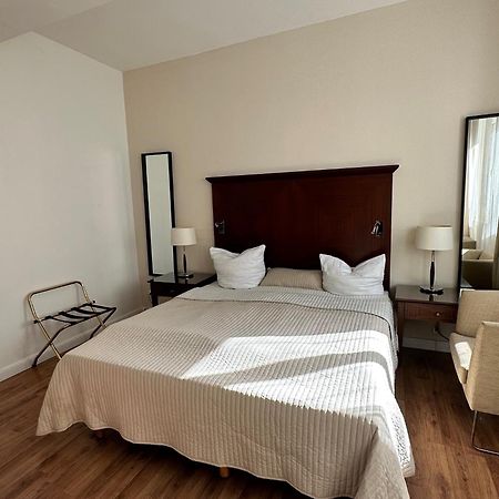 Park Apart Hotel Gatower Str. เบอร์ลิน ภายนอก รูปภาพ