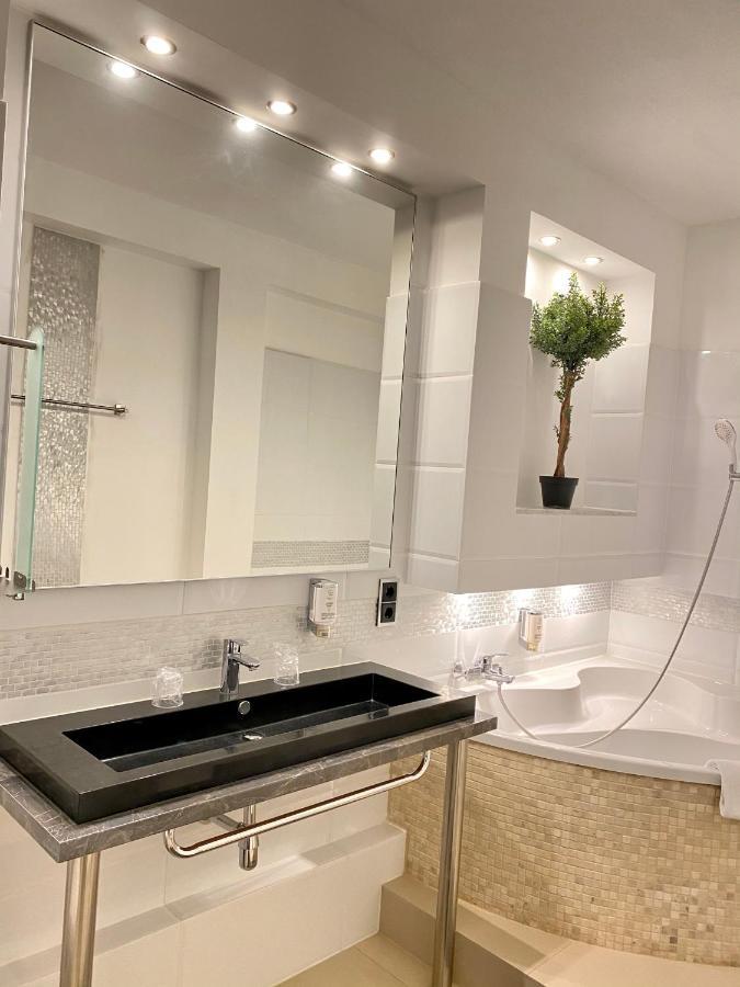 Park Apart Hotel Gatower Str. เบอร์ลิน ภายนอก รูปภาพ