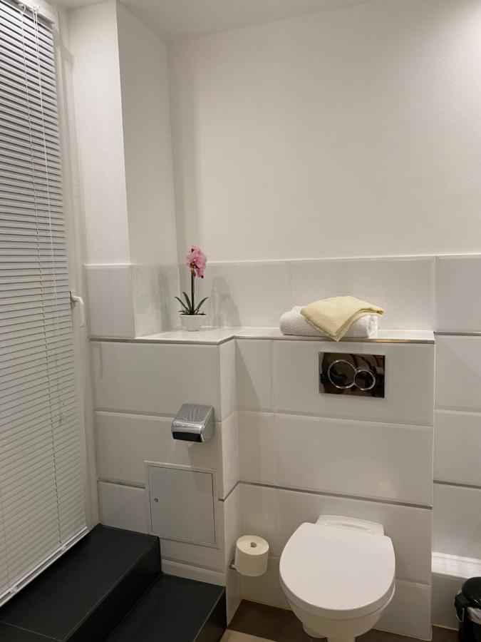 Park Apart Hotel Gatower Str. เบอร์ลิน ภายนอก รูปภาพ